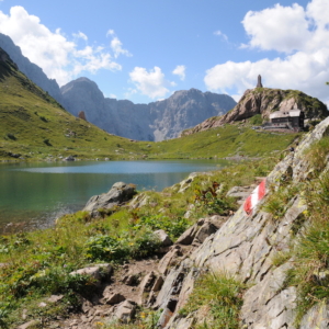 Der Verein Österreichs Wanderdörfer präsentiert auf seinem Portal wanderdoerfer.at unter www.oewds.at/seesuche die neue Bergsee-Suchmaschine