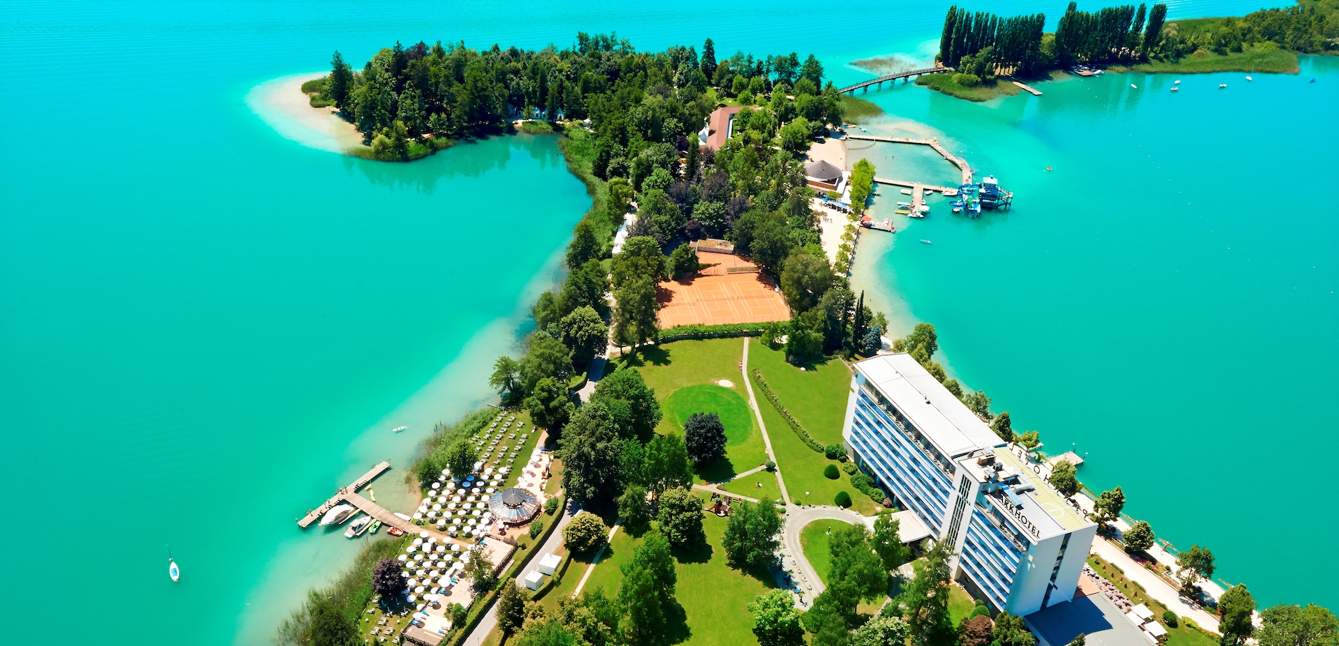 Das Parkhotel aus der Luft