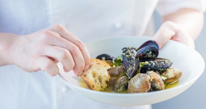 Gemischte Muscheln a la busara