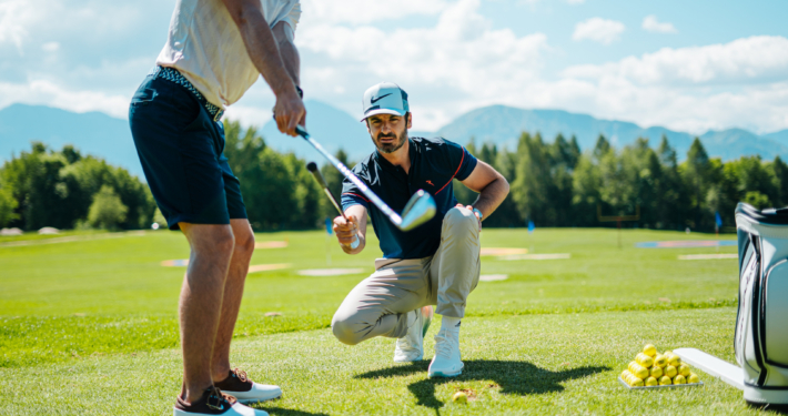 Lernen Sie Golf von A wie Abschlag bis Z wie ZIellinie