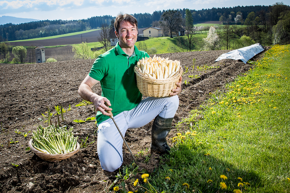 Christian Jäger baut bereits in der vierten Generation das edle Gemüse im Lavanttal an. 