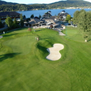 Die Visitenkarte des KGC Dellach: Das Clubhaus mit Blick auf den Wörthersee