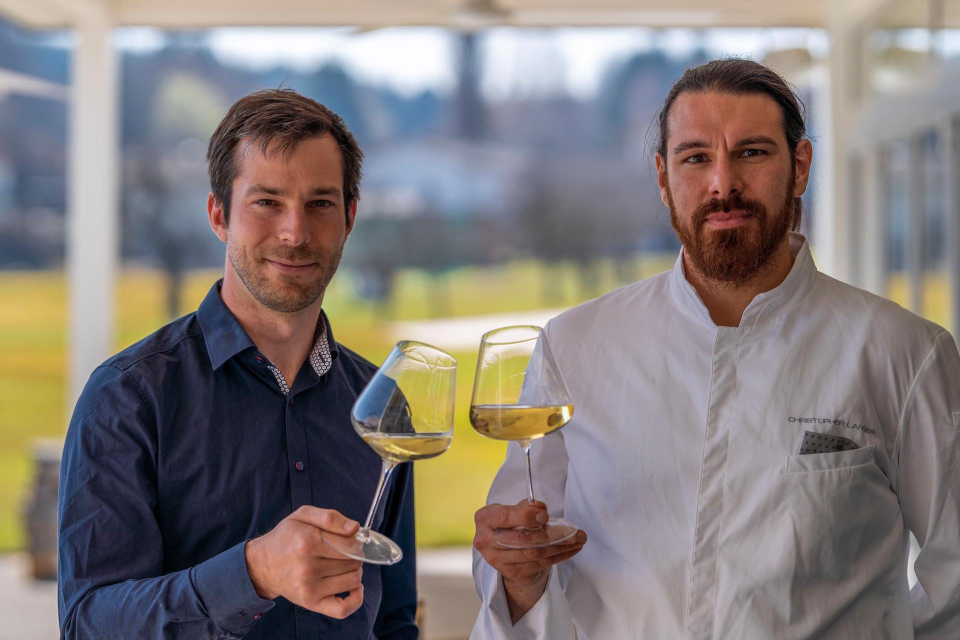 (v.l.) Christopher Malle und Christopher Langer verwöhnen die Gäste mit ihren Kreationen