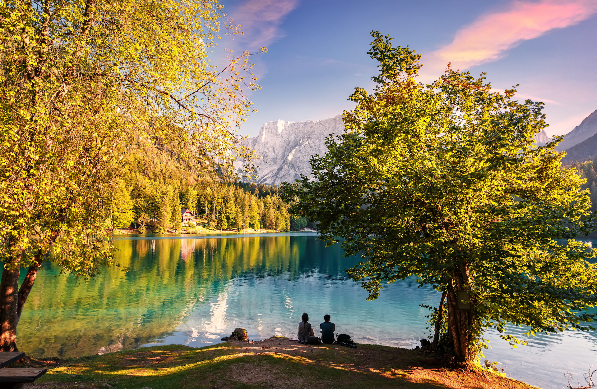 Längst kein Geheimtipp mehr: Die kristallklaren Laghi di Fusine bei Tarvis.