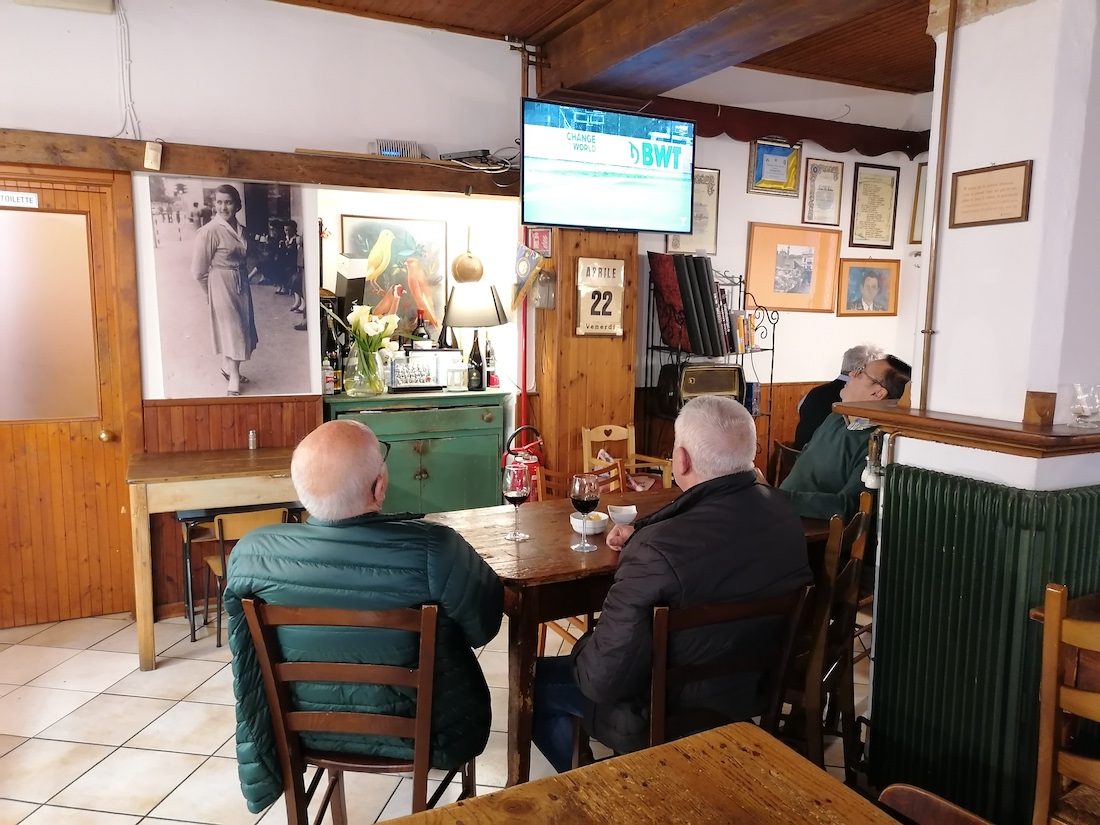 Das „historische“ Canarino ist auch Ersatzwohnzimmer.