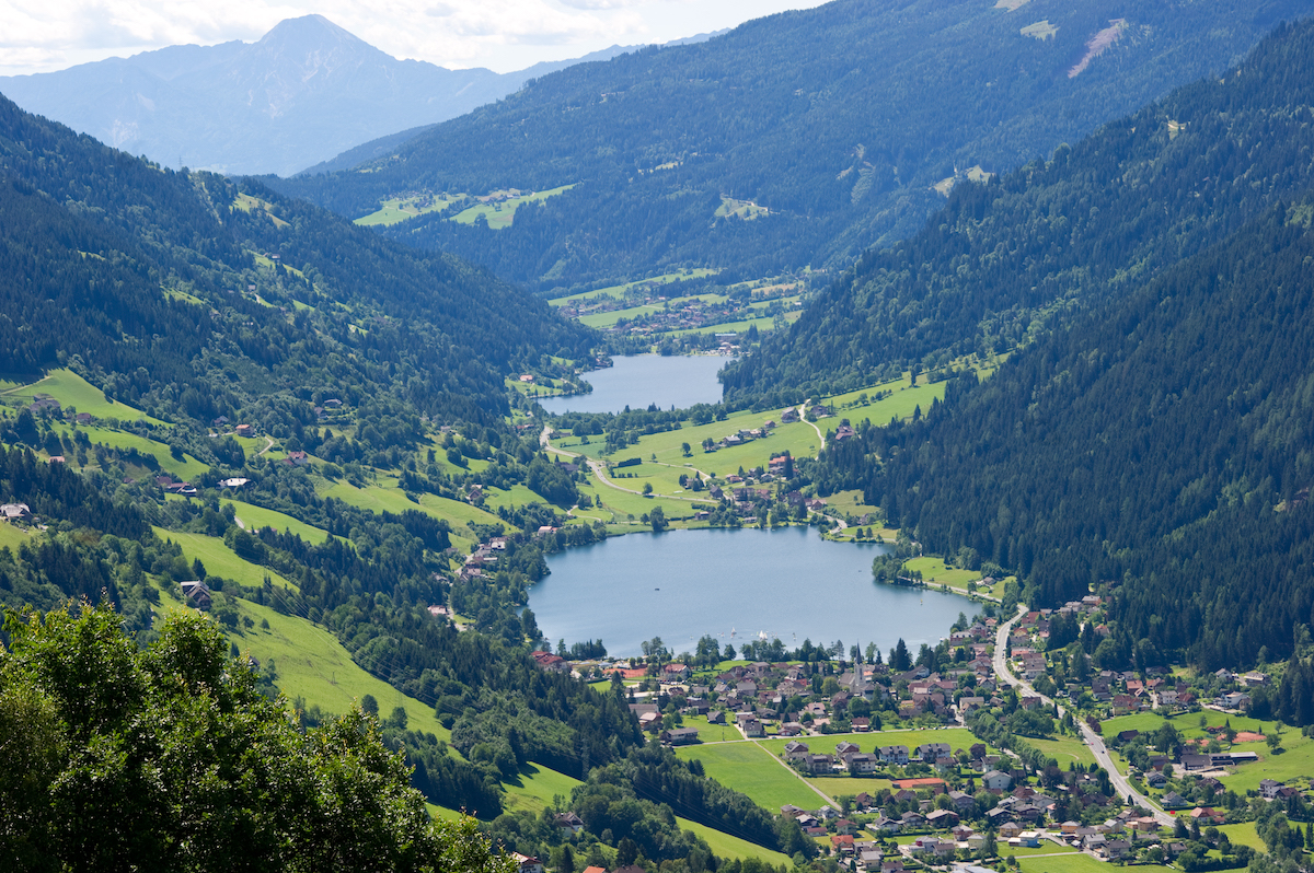 Blick über die Seenlandschaft rund um Aftritz und Feld am See