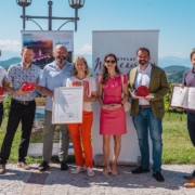 Motivierter Start in das Projekt: Georg Lexer (Sprecher ARGE Slow Food Travel Marktplatz Mittelkärnten), Gunter Brandstätter (GF Tourismusregion Mittelkärnten), Gottfried Bachler (Obmann Slow Food Kärnten), Ingrid Bachler (Obfrau Marktplatz Mittelkärnten), Kerstin Hoi (GF Camphill Liebenfels), Niki Riegler (Sprecher ARGE Slow Food Travel Marktplatz Mittelkärnten), Christian Tammegger (Projektleiter)