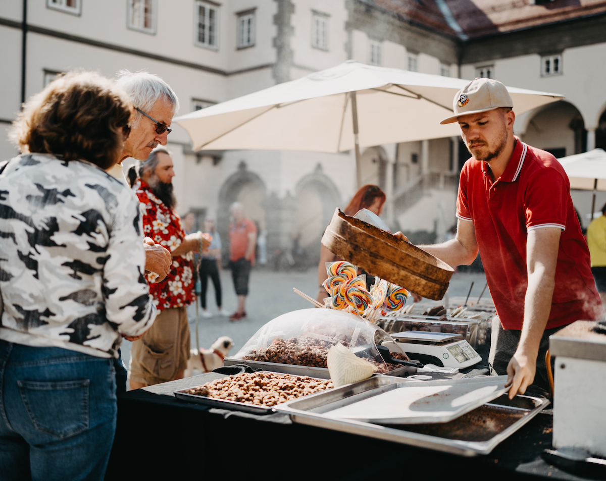 Die über 80 Aussteller aus dem gesamten Alpen-Adria-Raum präsentieren ihr reichhaltiges Angebot.