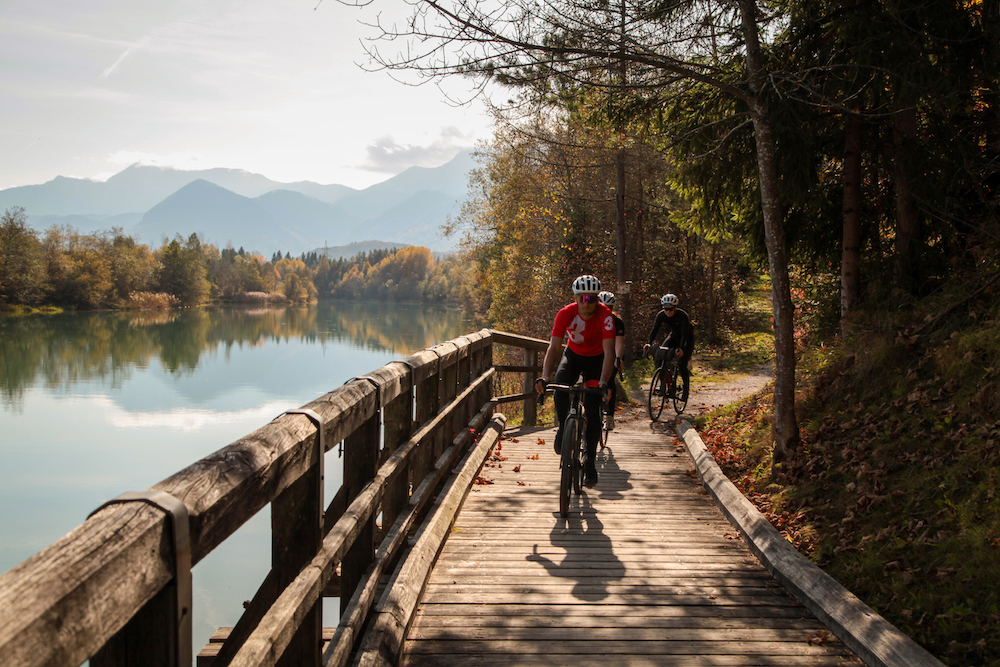 Mit dem Gravelbike unter Gleichgesinnten persönliche Grenzen entdecken und ausloten