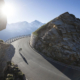 Der Großglockner lockt Rennradfahrer mit rasanten Abfahrten.