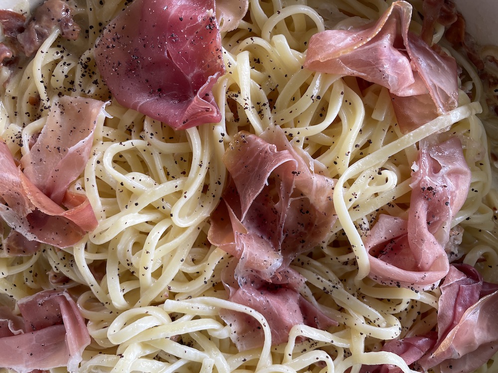 Tagliolini al Prosciutto: Dieses einfache Rezept stammt aus der Schinkenstadt San Daniele.