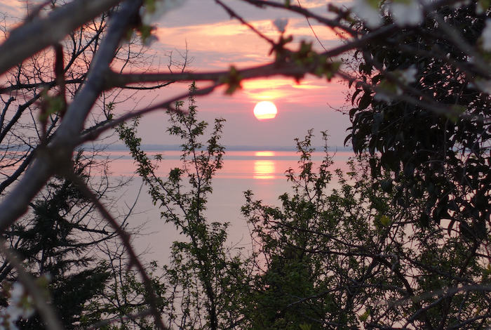 Traumhafter Sonnenuntergang an der Costiera.