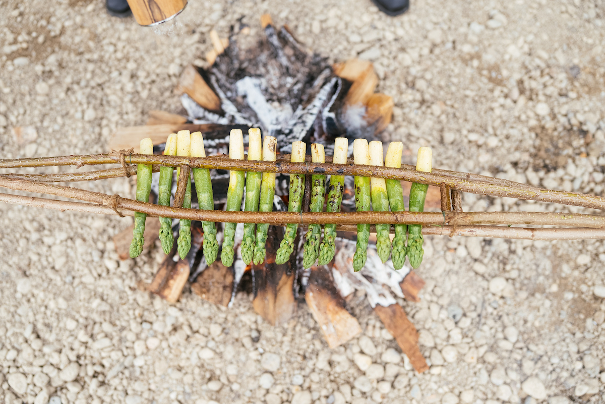 Köstlicher heimischer Spargel darf im kulinarischen Frühling in Kärnten nicht fehlen.