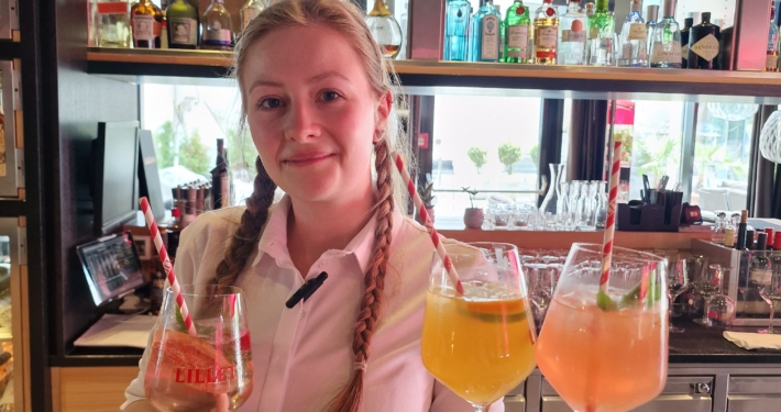 Im Restaurant Lagana in Villach genießt man den Sommer mit Spritz.