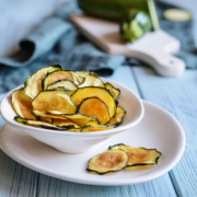 Mal etwas anderes zum Naschen: Gesunde Zucchini-Chips