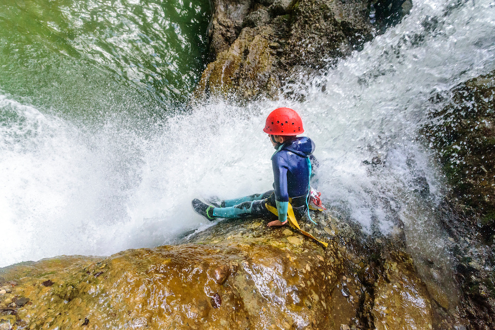 Beim Canyoning bleibt es garantiert kühl.