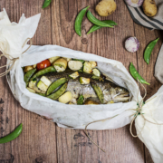 Was gibt es Schöneres als Fisch-Köstlichkeiten am Kirchenplatz in Feld am See zu genießen?