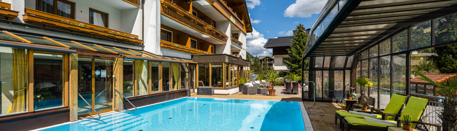 Mit tollen Zimmern & Suiten und einem 500m² großen Wellnessbereich wird der Kärnten Urlaub unvergesslich.