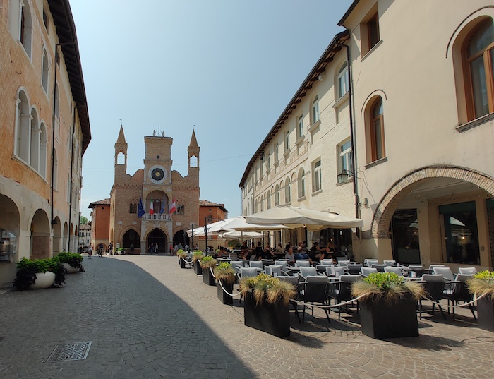 Das verträumte Städtchen Pordenone im Westen Friauls ist immer eine Reise wert.