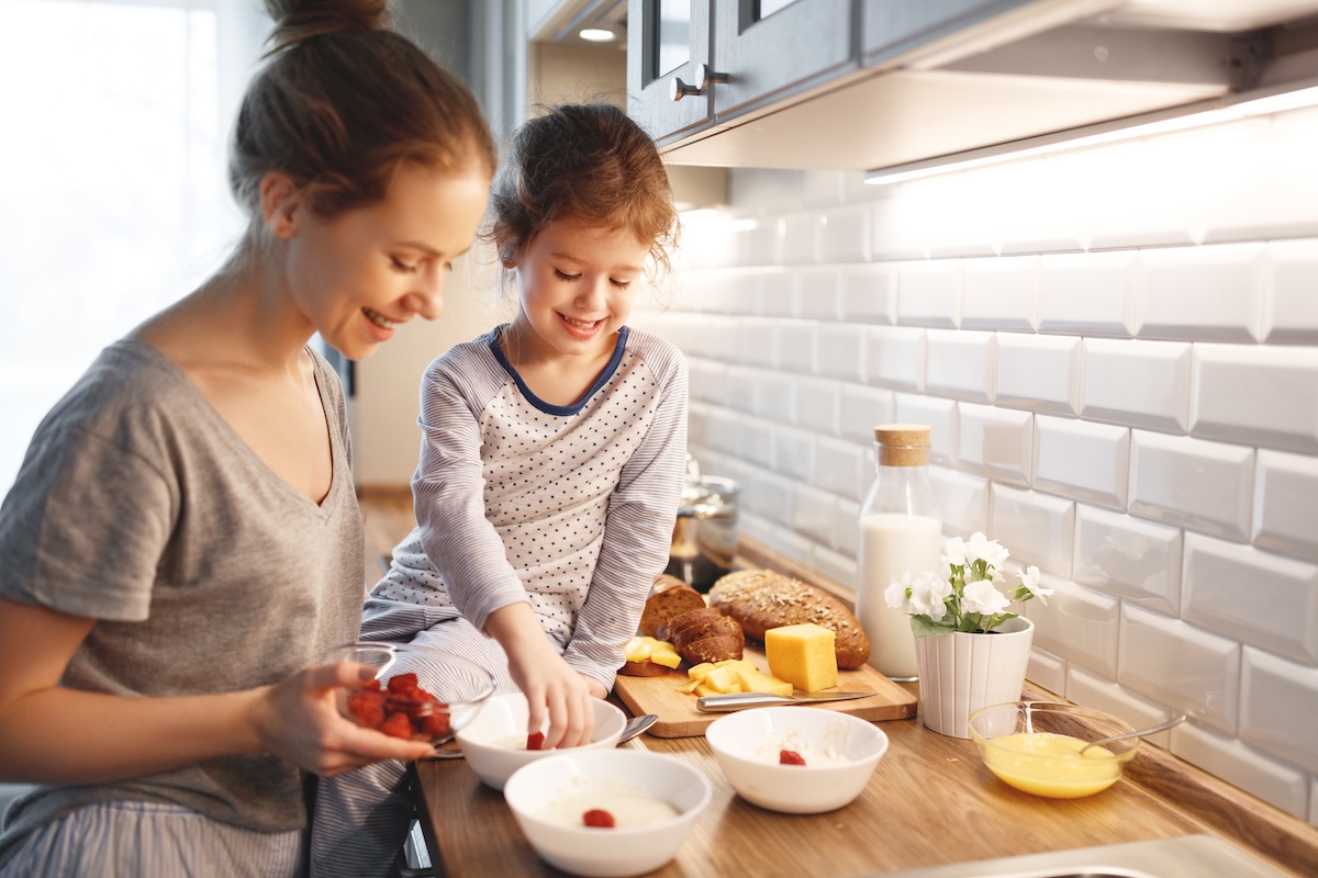 Mit dem richtigen Frühstück gelingt Kindern und Erwachsenen ein guter Start in den Tag voller Energie und Tatendrang.