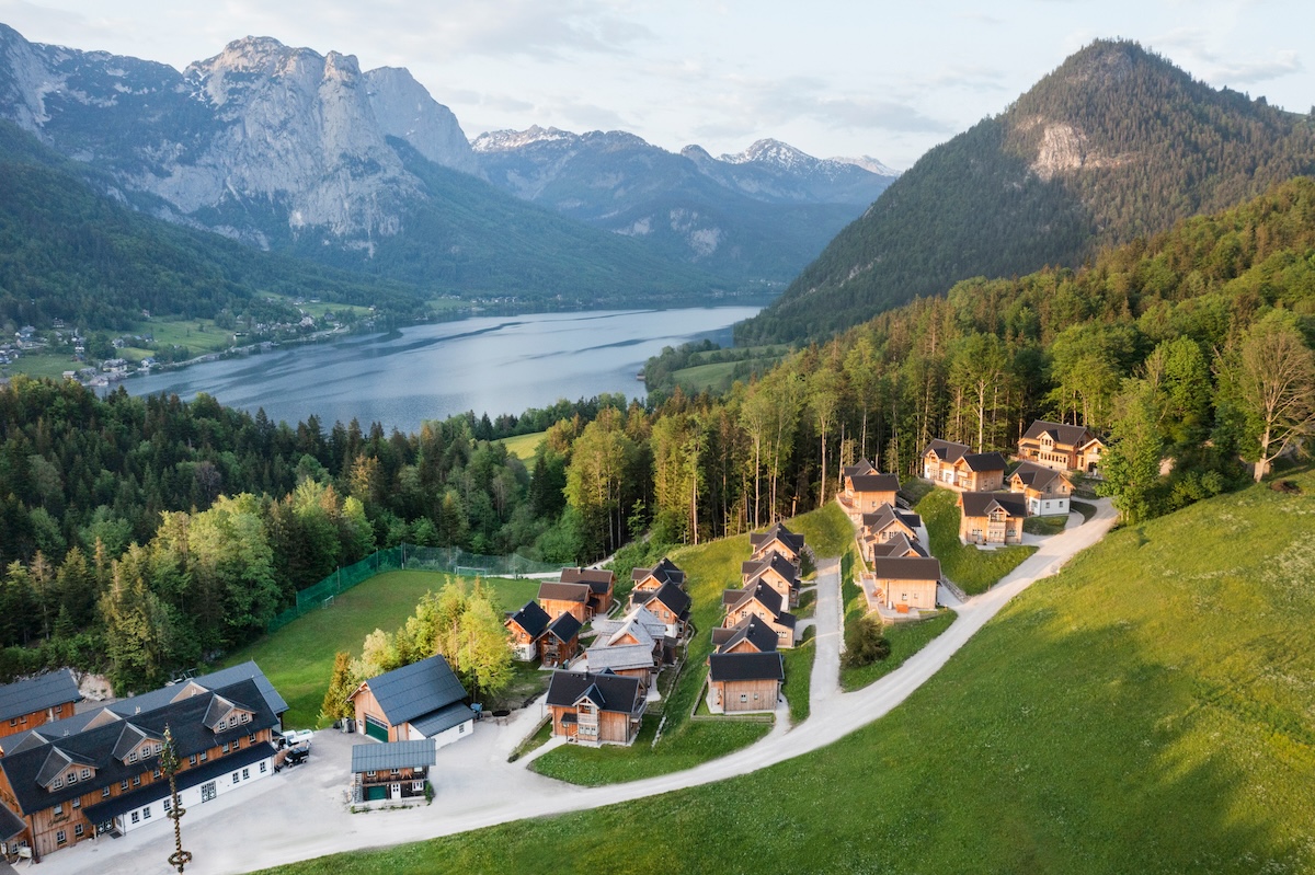 Das Narzissendorf Zloam ist ein Feriendorf für unbeschwerte Urlaube inmitten der Ausseer Natur.