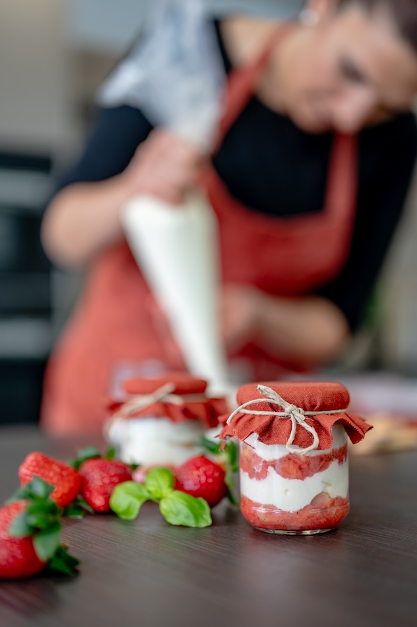 Erdbeer-Rharbarber-Tiramisu von Lisa Wieland