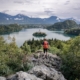 Zwischenrast am Juliana Trail mit traumhaftem Blick auf den Bleder See.