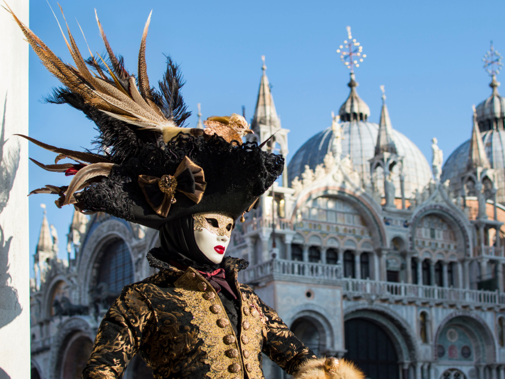 Atemberaubende Masken und fantasievolle Kostüme kann man beim „Carnevale di Venezia“ vom 14. Feber bis 4. März bestaunen.