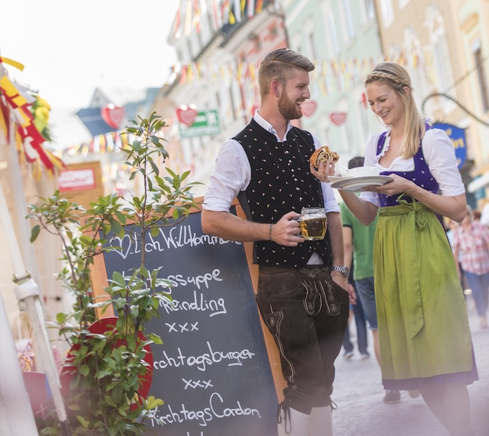 Schicken Sie uns Ihre süßen oder herzhaften Familienrezepte für traditionelle Kärntner Schmankerln – mitmachen lohnt sich!