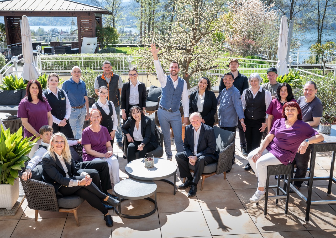 Das Balance****Superior Spa & Golf Hotel am Wörthersee heißt Gäste mit herzlicher Kärntner Gastfreundschaft willkommen.