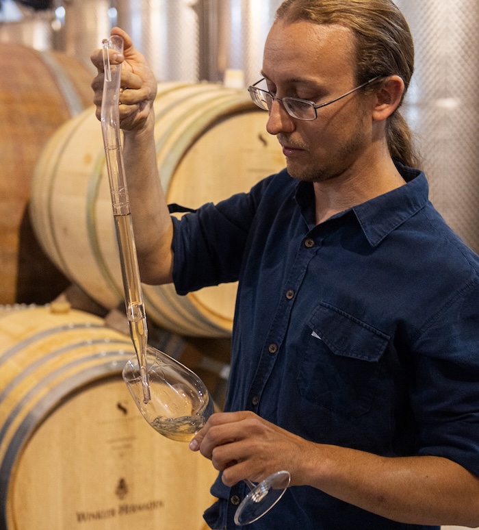 Christof Winkler-Hermaden übernahm heuer das Weingut und den Gutsbetrieb.